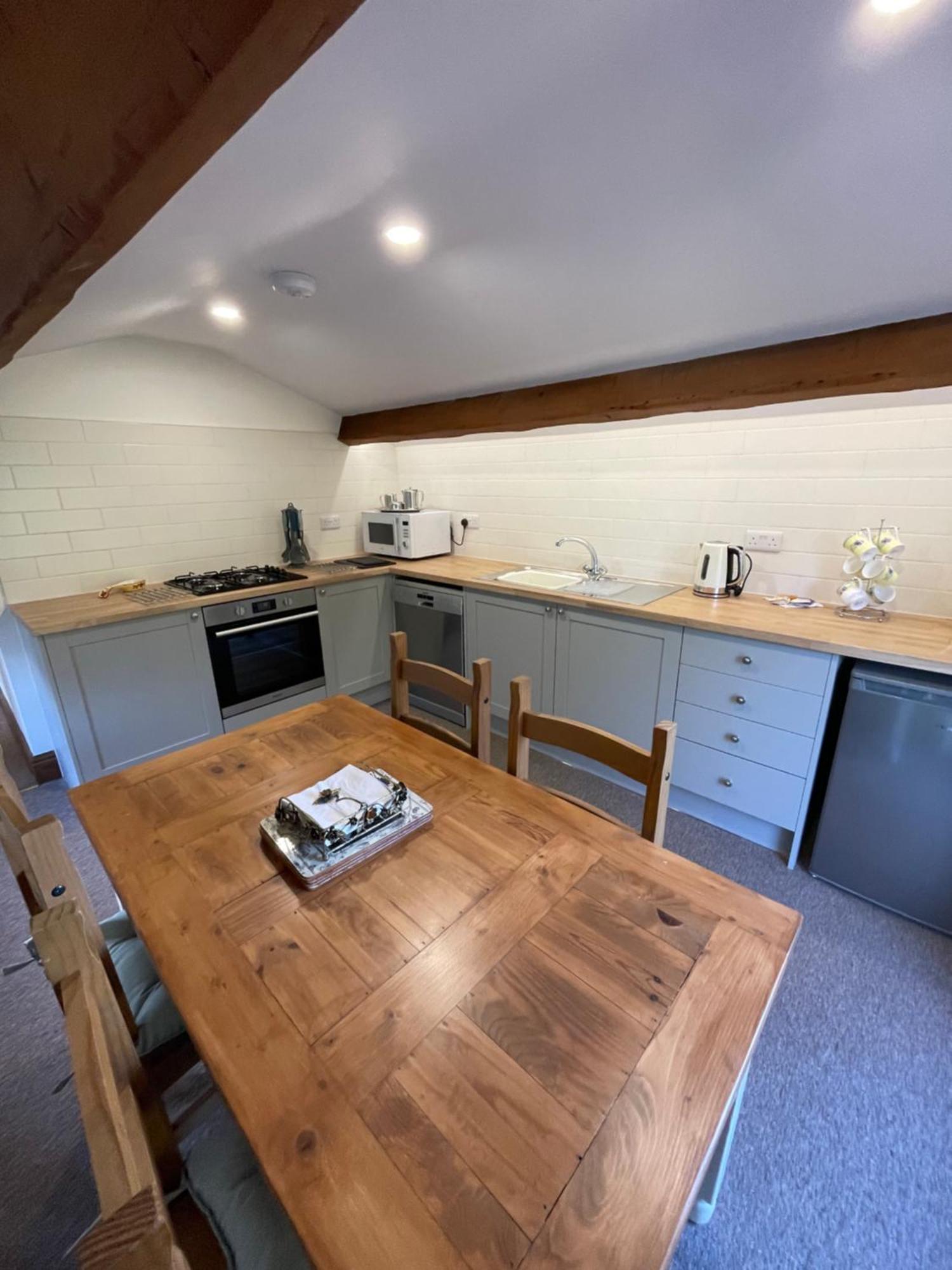 Pear Tree House 2 Bed Apartment Hartford  Екстер'єр фото