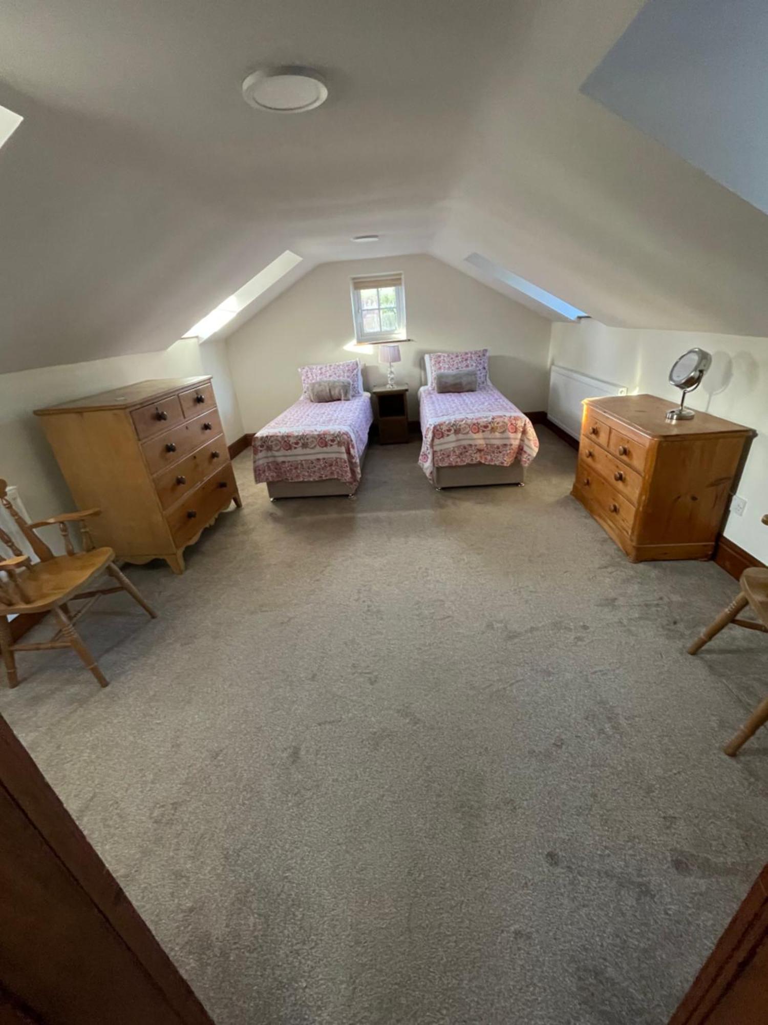 Pear Tree House 2 Bed Apartment Hartford  Екстер'єр фото
